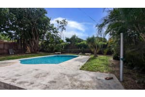 920 S Ridge Street, Lake Worth Beach, FL 33460 Sold 11/15/24