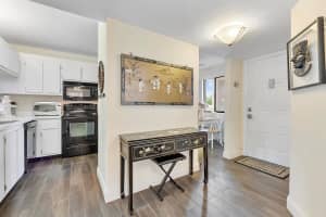 3138 Via Poinciana 216, Lake Worth, FL 33467 Sold 10/14/24