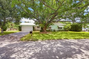 2410 SW 1st Street, Boynton Beach, FL 33435 Sold 10/29/24