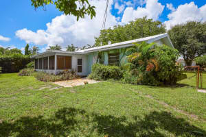 2410 SW 1st Street, Boynton Beach, FL 33435 Sold 10/29/24