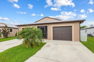 32 Nogales Way, Port Saint Lucie, FL 34952 Sold 05/07/25