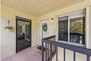 6559 Chasewood Drive E, Jupiter, FL 33458 Sold 05/01/25