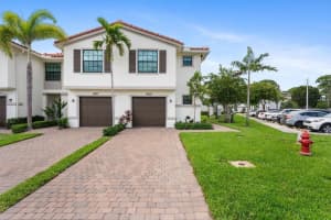6039 Woods Edge Circle, Riviera Beach, FL 33410 Sold 12/05/24