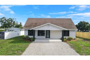 3731 SE 28th Street, Okeechobee, FL 34974 Sold 04/21/25