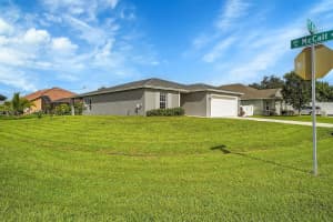 3886 SW Mckim Street, Port Saint Lucie, FL 34953 Sold 01/30/25