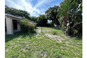 1010 S 7th Street, Fort Pierce, FL 34950 Sold 10/15/24