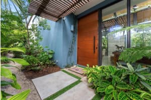 105 George Bush Boulevard, Delray Beach, FL 33444 - MLS#R11019371