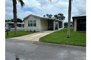 33 Flamenco Way, Port Saint Lucie, FL 34952 Sold 10/01/24