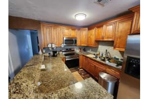 204 Jennings Avenue, Greenacres, FL 33463 Sold 04/11/25