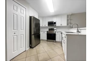 530 NW Conover Street, Port Saint Lucie, FL 34983 Sold 01/17/25
