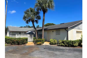 1567 Pheasant Walk Apt C, Fort Pierce, FL 34950 Sold 01/29/25