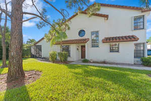 13487 Fountain View Boulevard, Wellington, FL 33414 Sold 11/21/24