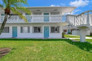 2290 Sunset Avenue 6, Lake Worth Beach, FL 33461 Sold 11/05/24