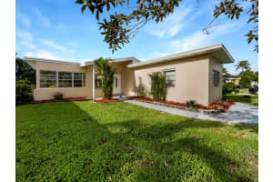 2714 Plunkett Street, Hollywood, FL 33020 Sold 01/17/25