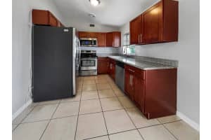 2714 Plunkett Street, Hollywood, FL 33020 Sold 01/17/25