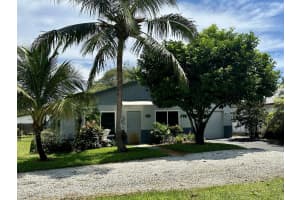6580 N Dixie Highway, Boca Raton, FL 33487 Sold 11/05/24