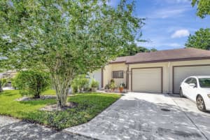 42 Kensington Lane, Boynton Beach, FL 33426 Sold 04/21/25