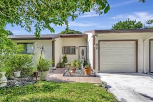 42 Kensington Lane, Boynton Beach, FL 33426 Sold 04/21/25