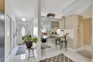 42 Kensington Lane, Boynton Beach, FL 33426 Sold 04/21/25