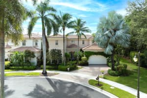 131 Siesta Way, Palm Beach Gardens, FL 33418 Sold 11/08/24