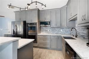 316 NW 29 Street, Wilton Manors, FL 33311 - MLS#R11019883