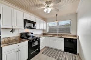 2018 S Federal Highway 305, Boynton Beach, FL 33435 Sold 04/08/25