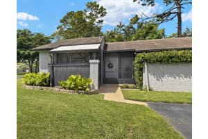 70 N Mahoris Drive, Royal Palm Beach, FL 33411 Sold 11/20/24