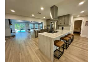 723 SW 27th Way, Boynton Beach, FL 33435 Sold 01/27/25