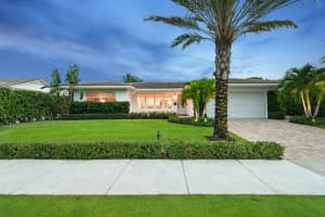 146 Worth Court S, West Palm Beach, FL 33405 Sold 02/11/25