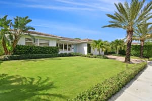 146 Worth Court S, West Palm Beach, FL 33405 Sold 02/11/25