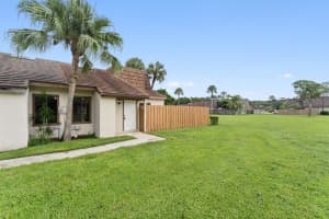 4132 Palm Bay Circle D, West Palm Beach, FL 33406 Sold 10/28/24