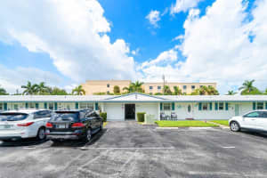 1119 Lake Terrace 108, Boynton Beach, FL 33426 Sold 01/29/25