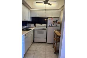 3 Chatham A, West Palm Beach, FL 33417 Sold 06/27/25