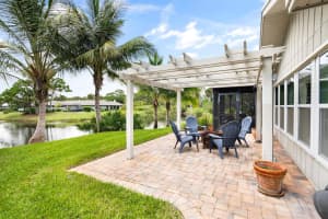 795 SW Fox Run, Vero Beach, FL 32962 Sold 01/24/25