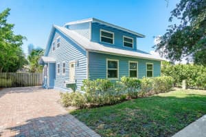 424 52nd Street, West Palm Beach, FL 33407 Sold 11/25/24