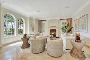 10 Bella Vista Avenue, Lake Worth Beach, FL 33460 Sold 01/15/25
