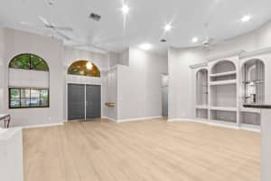 MLS# R11020549, Boynton Beach, Florida 33436