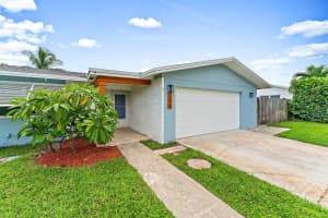 214 Circle W, Jupiter, FL 33458 Sold 11/07/24