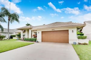 7146 Paramount Drive, Lake Worth, FL 33467 Sold 10/31/24