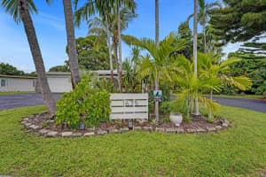 1675 NE 34 Drive, Oakland Park, FL 33334 Sold 04/04/25