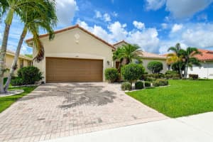 MLS# R11020941, Boynton Beach, Florida 33437