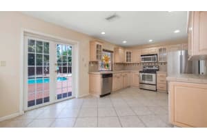 1330 NW 94th Terrace, Plantation, FL 33322 Sold 03/10/25