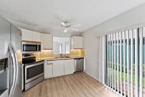 6854 SE Bunker Hill Drive, Hobe Sound, FL 33455 Sold 11/14/24