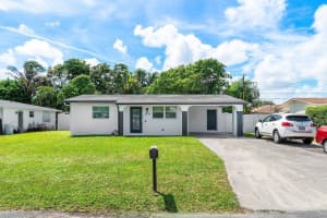2139 NE 1st Street, Boynton Beach, FL 33435 Sold 10/07/24