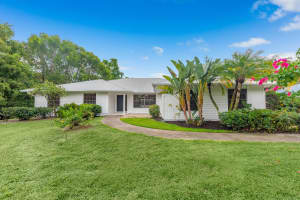 2482 SW Racquet Club Drive, Palm City, FL 34990 Sold 02/25/25
