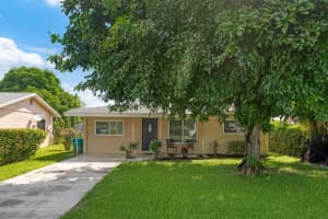 MLS# R11021094, Boynton Beach, Florida 33426
