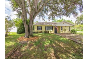 2303 2nd Court SE, Vero Beach, FL 32962 Sold 12/04/24