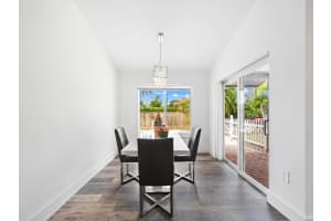 511 Mulberry Lane, Davie, FL 33325 Sold 11/20/24