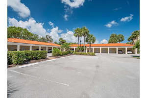 5060 Harmony Circle 105, Vero Beach, FL 32967 - MLS#R11021297
