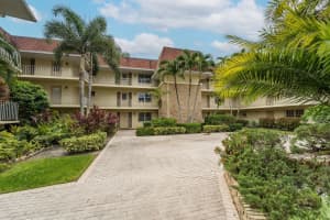 5540 N Tamberlane Circle 321, Palm Beach Gardens